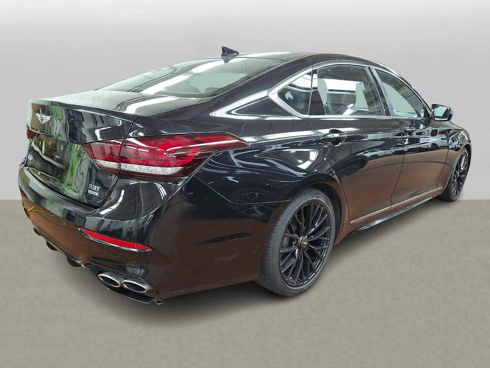 Used 2018 Genesis G80 3.3T Sport image 4