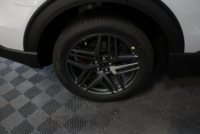New 2026 Ford Explorer ST-Line image 27