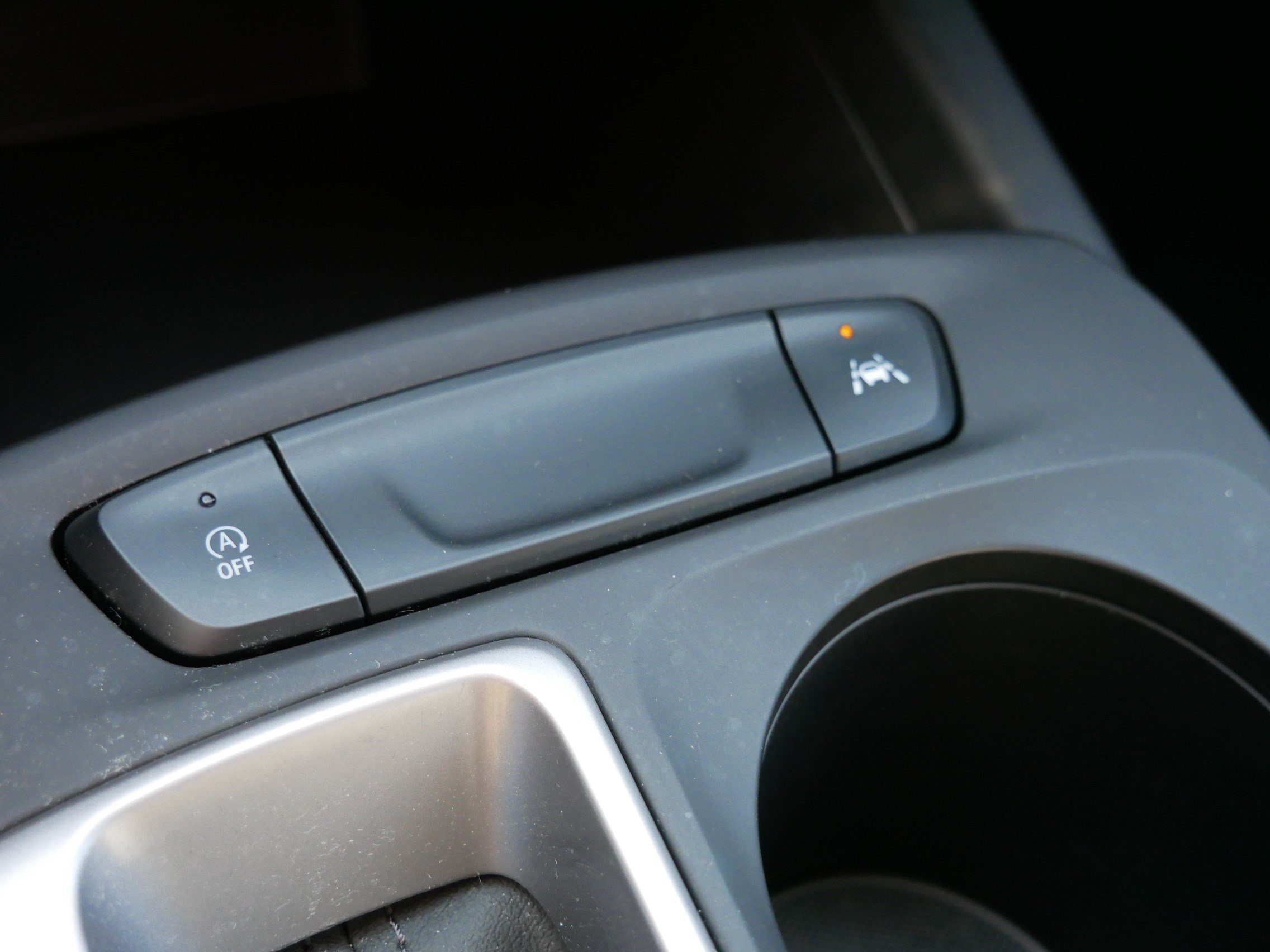 Used 2025 Chevrolet Trax LS w/ LS Convenience Package FWD image 24