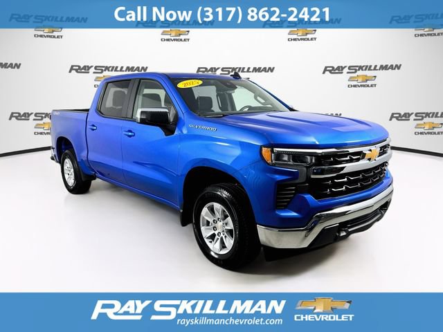 Used 2025 Chevrolet Silverado 1500 LT AWD/4WD image 1