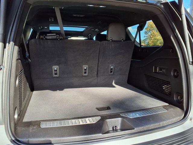 Used 2023 GMC Yukon XL AT4 w/ AT4 Premium Plus Package image 20