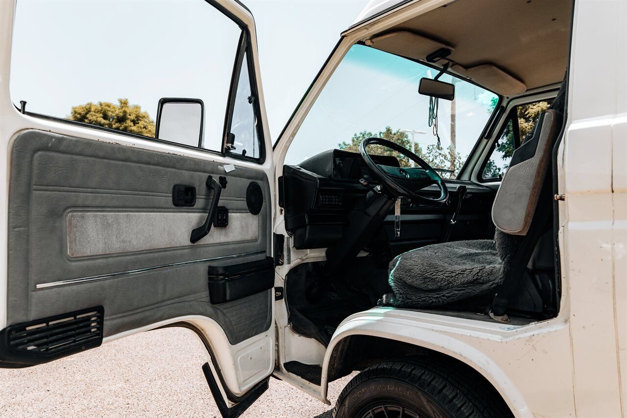 Used 1989 Volkswagen Vanagon GL RWD image 20