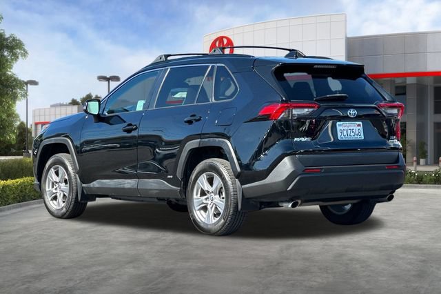 Certified 2022 Toyota RAV4 XLE w/ Convenience Package AWD/4WD image 7