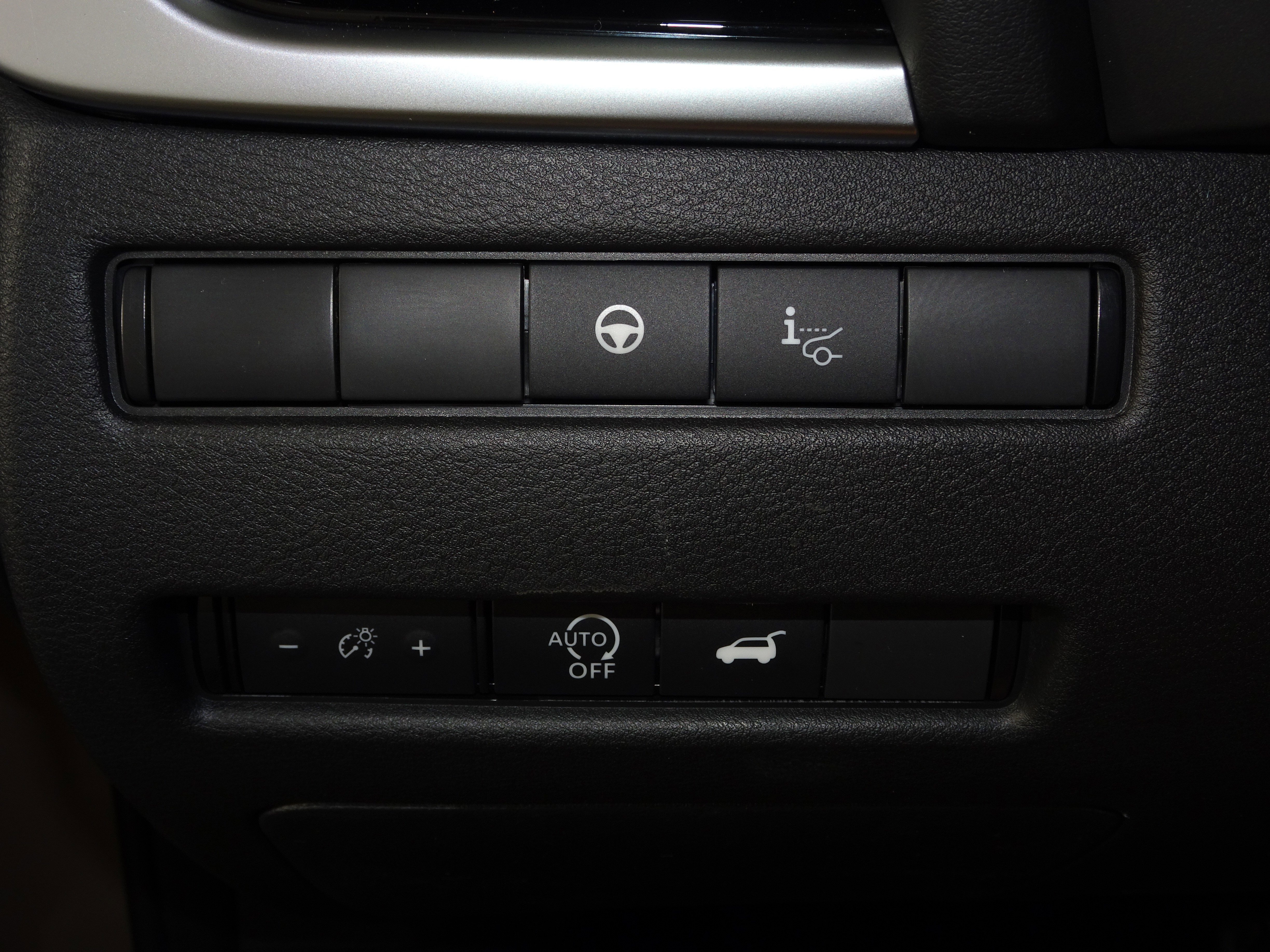 New 2025 Nissan Rogue SL w/ Tech Package image 38