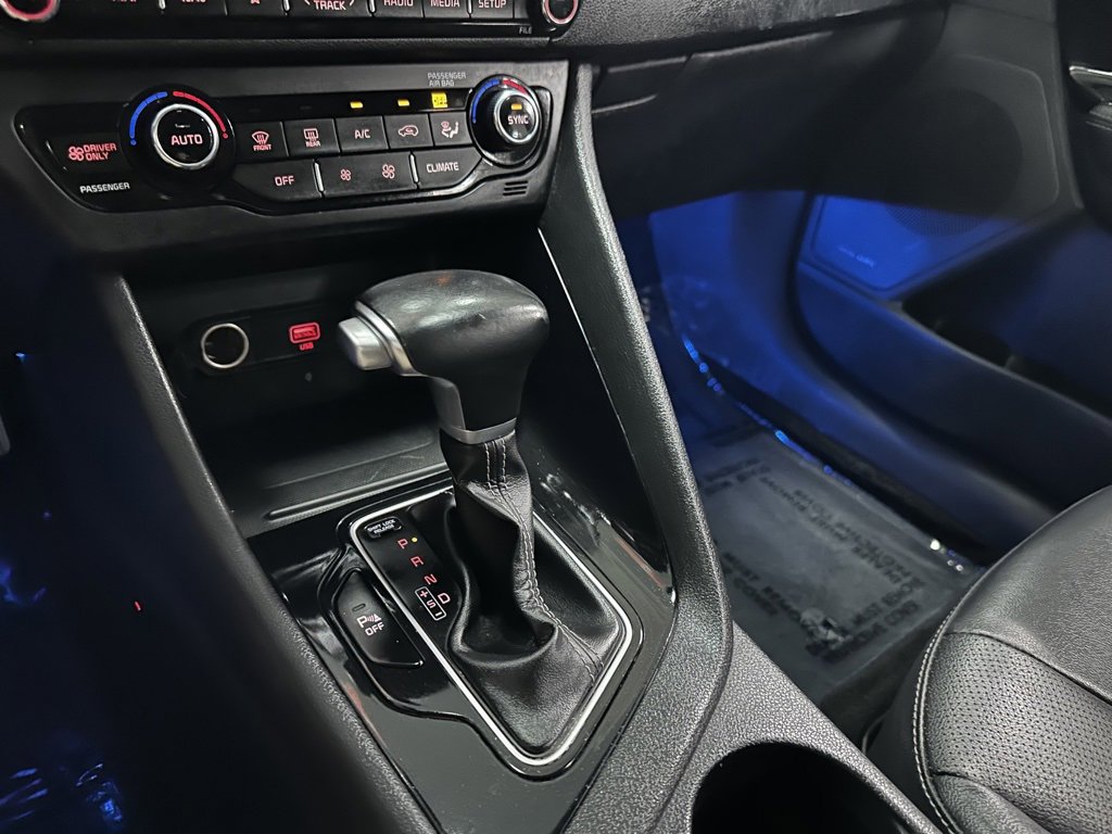 Used 2020 Kia Niro EX Premium image 22