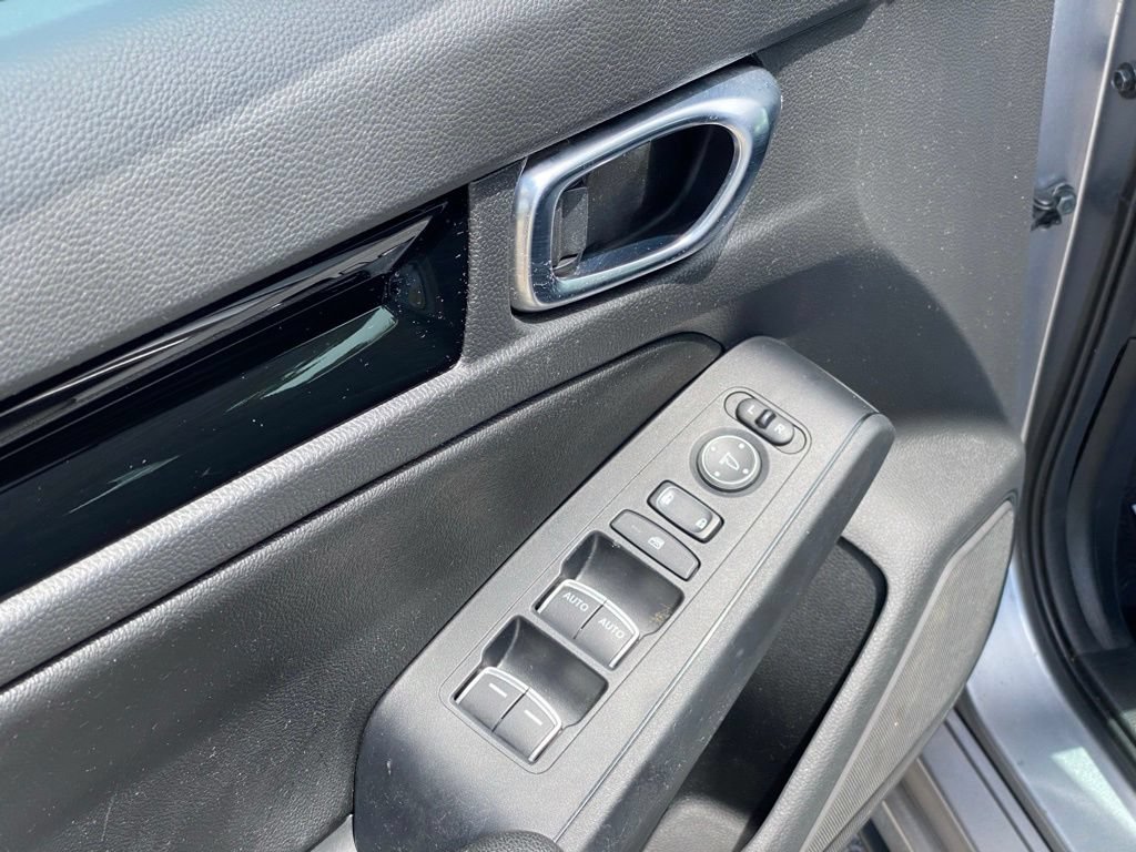 Used 2023 Honda Civic EX-L image 11