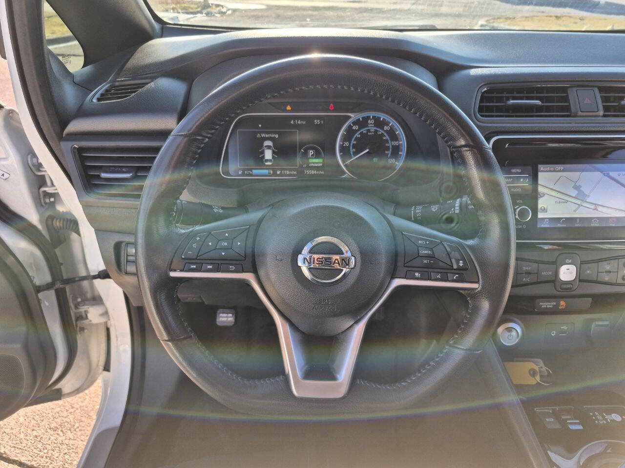 Used 2019 Nissan Leaf SV FWD image 22