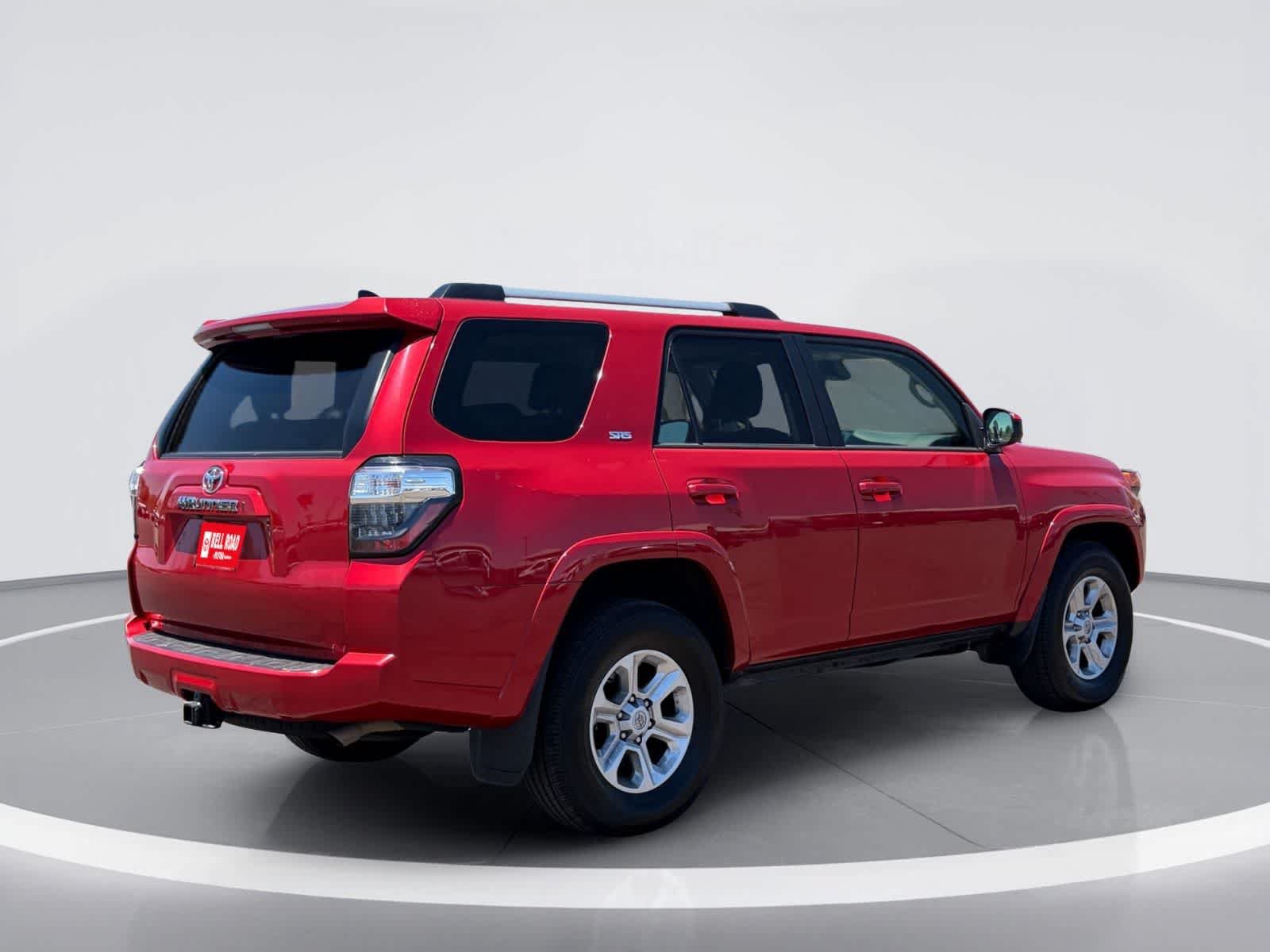 Used 2024 Toyota 4Runner SR5 RWD image 4