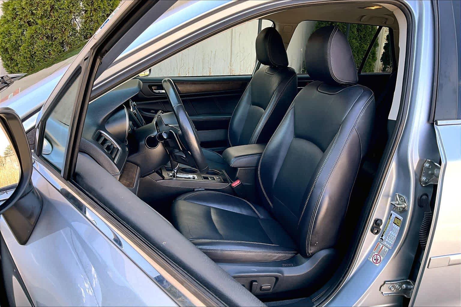 Used 2018 Subaru Outback 2.5i Limited AWD/4WD image 9
