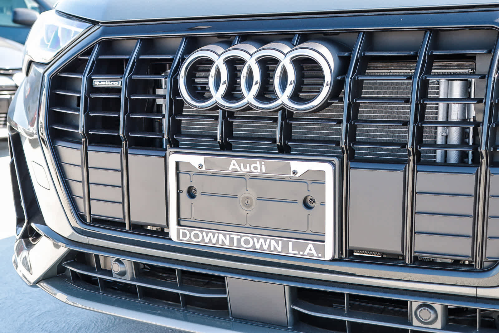 New 2025 Audi Q3 2.0T Premium image 5