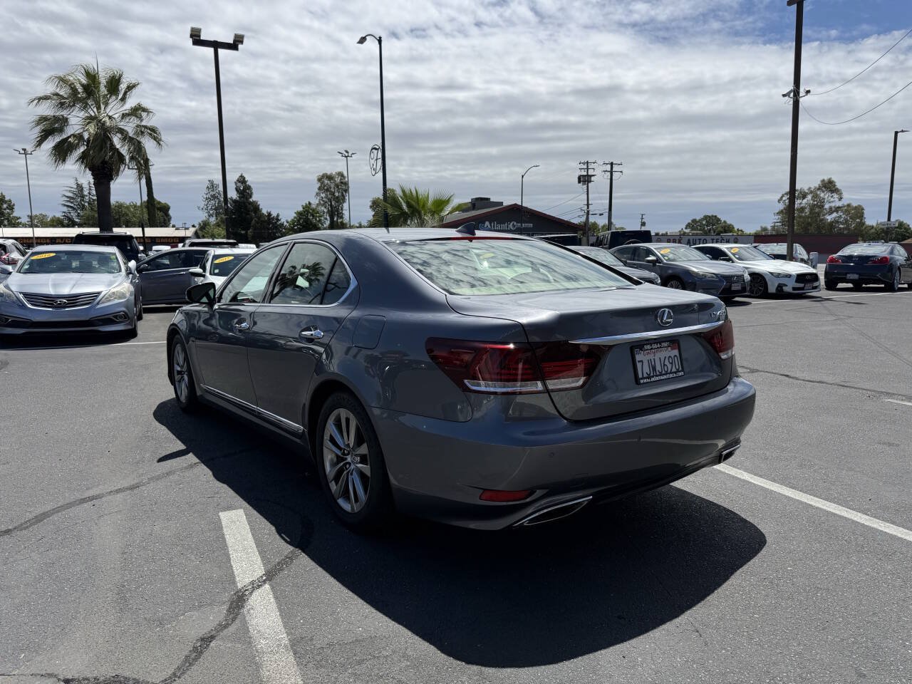 Used 2014 Lexus LS 460 w/ Comfort Package RWD image 5