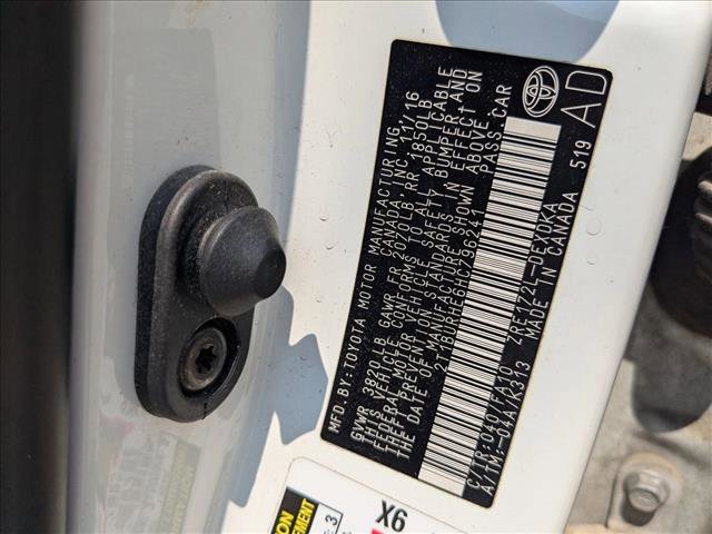 Used 2017 Toyota Corolla L FWD image 15