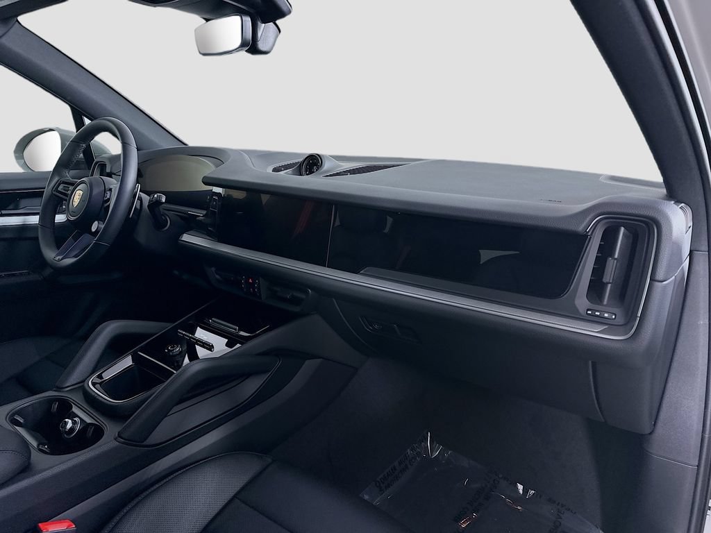 New 2026 Porsche Cayenne AWD/4WD image 32