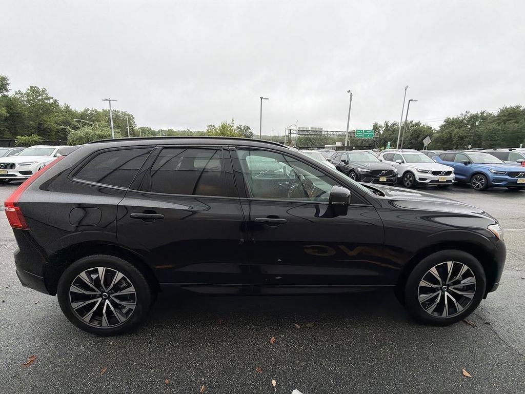 Certified 2024 Volvo XC60 B5 Plus w/ Protection Package Premier AWD/4WD image 9