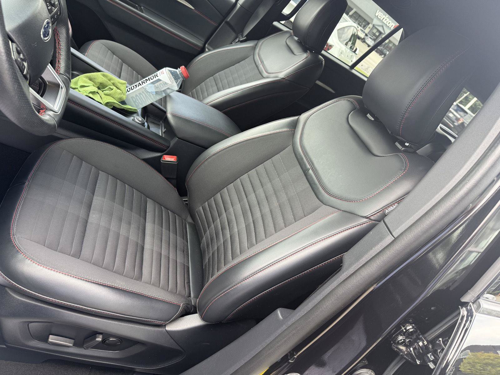 Used 2025 Ford Explorer ST-Line AWD/4WD image 37