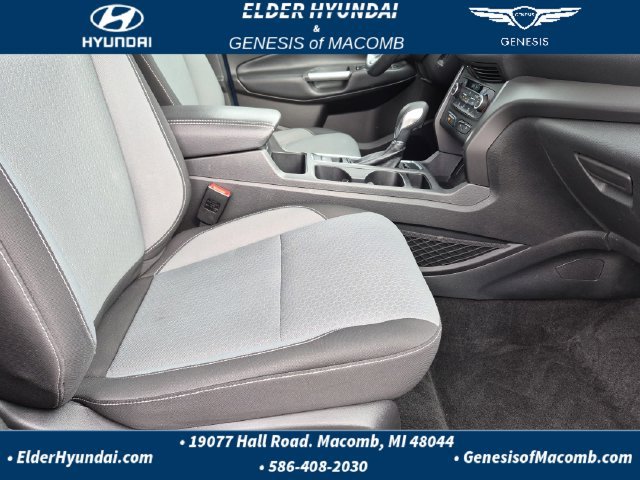 Used 2019 Ford Escape SE FWD image 18