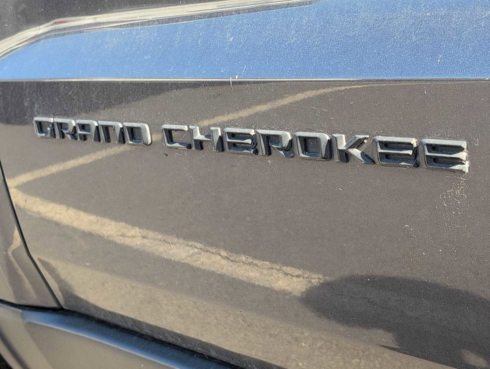 Used 2015 Jeep Grand Cherokee Limited image 13