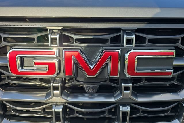 New 2026 GMC Canyon AT4 w/ Technology Plus Package AWD/4WD image 32