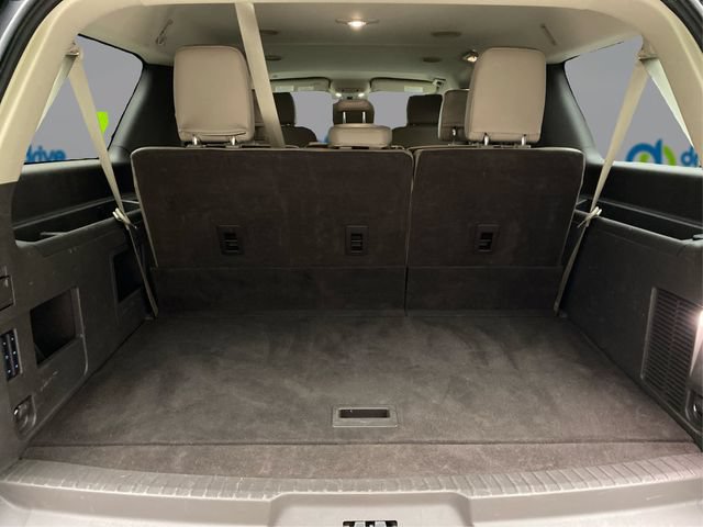 Used 2018 Ford Expedition Max XLT w/ Equipment Group 202A AWD/4WD image 13