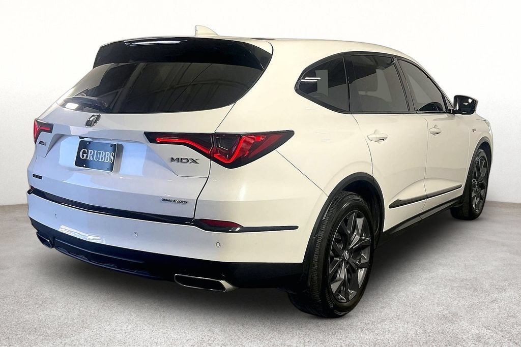 Used 2023 Acura MDX A-Spec AWD/4WD image 2