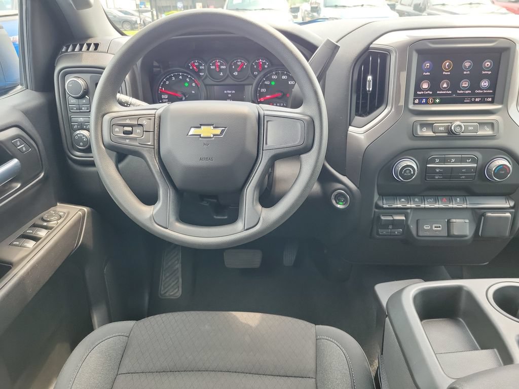 Used 2025 Chevrolet Silverado 1500 Custom w/ Turbomax Blackout Package AWD/4WD image 12