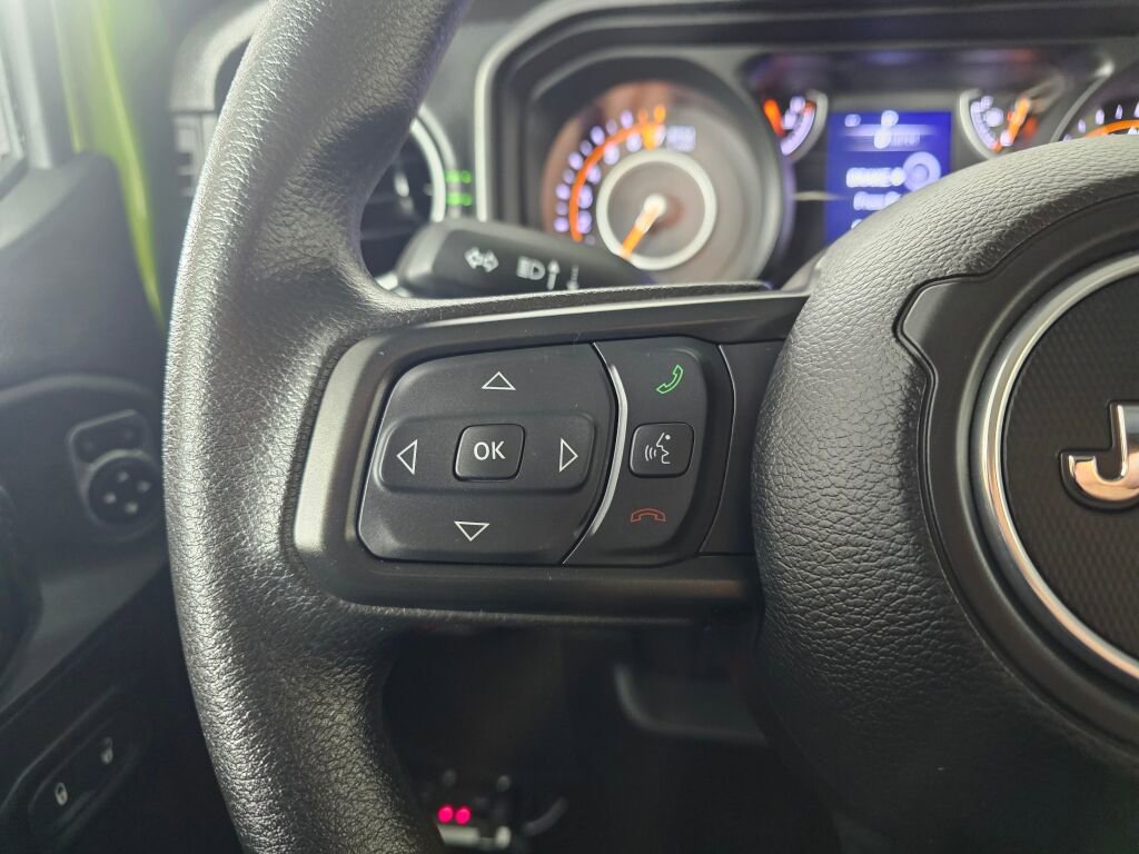 Used 2025 Jeep Gladiator Sport image 22