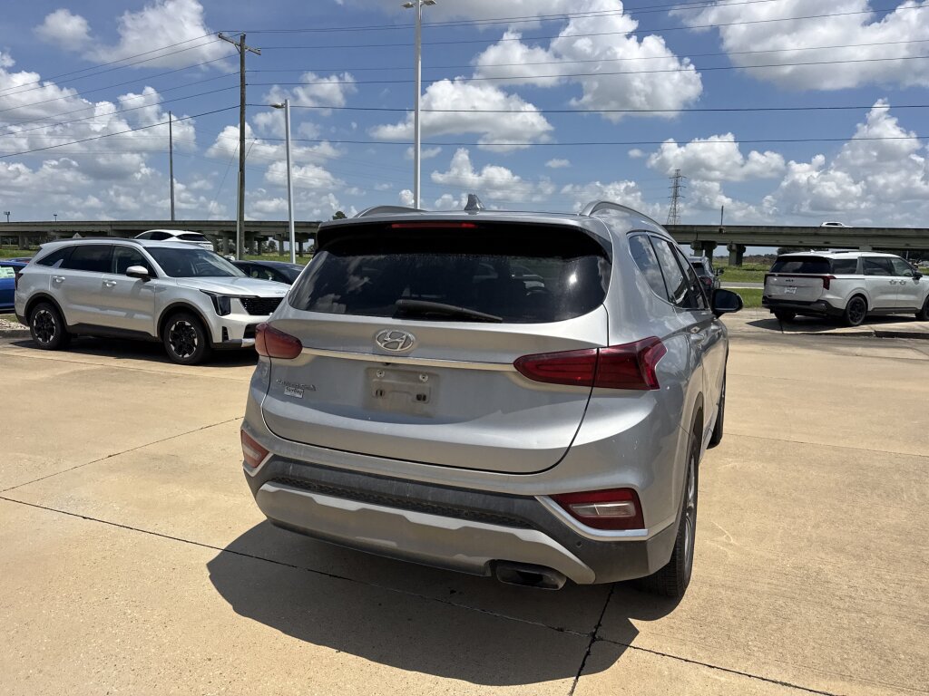 Used 2020 Hyundai Santa Fe SEL w/ Convenience Package FWD image 18