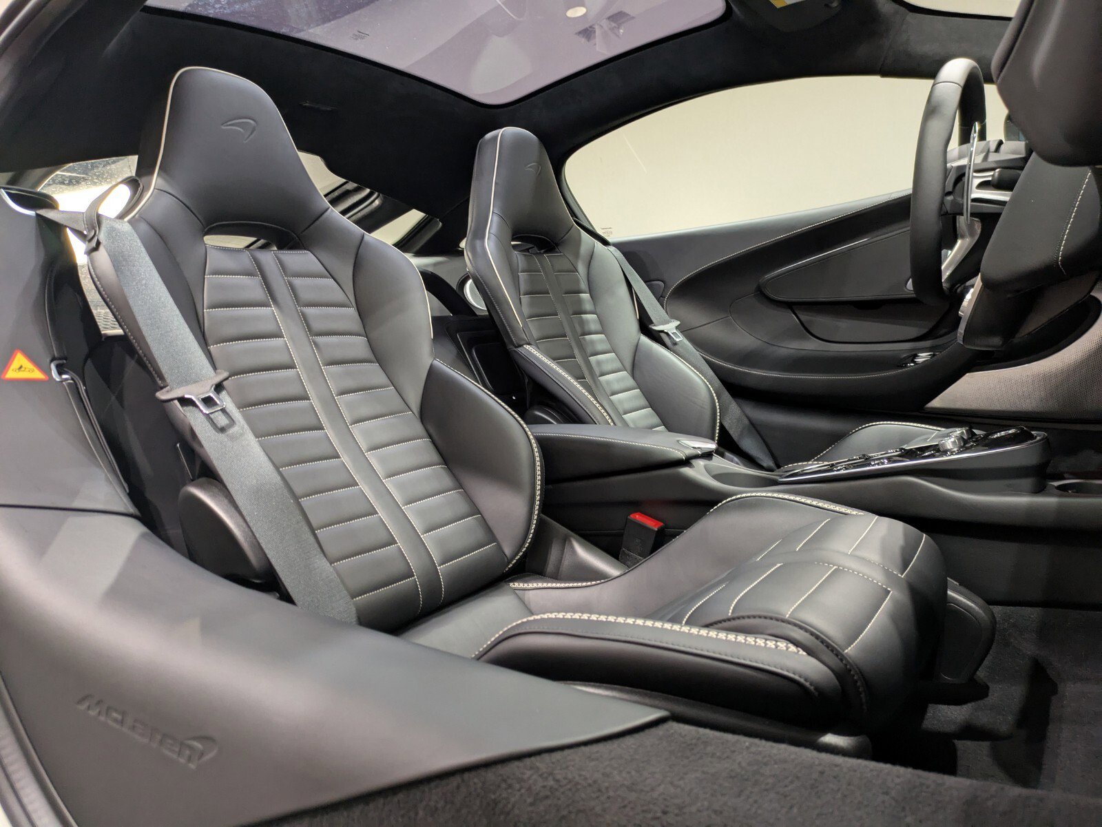 New 2025 McLaren GTS RWD image 18