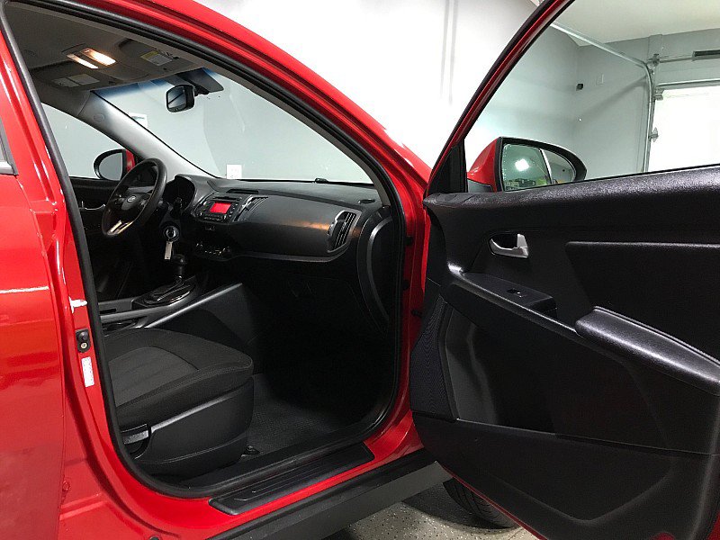 Used 2012 Kia Sportage LX w/ Convenience Pkg FWD image 12