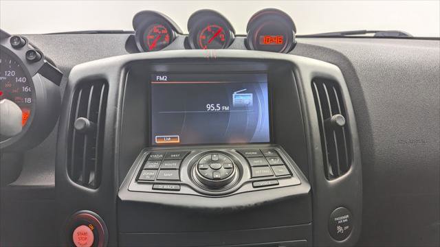 Used 2015 Nissan 370Z NISMO image 28