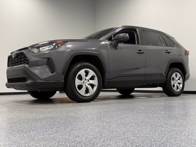 Used 2022 Toyota RAV4 LE FWD image 6