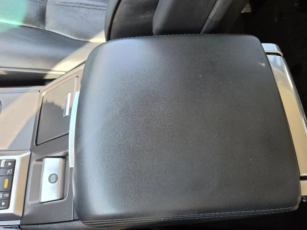 Used 2012 Land Rover Range Rover Supercharged AWD/4WD image 38