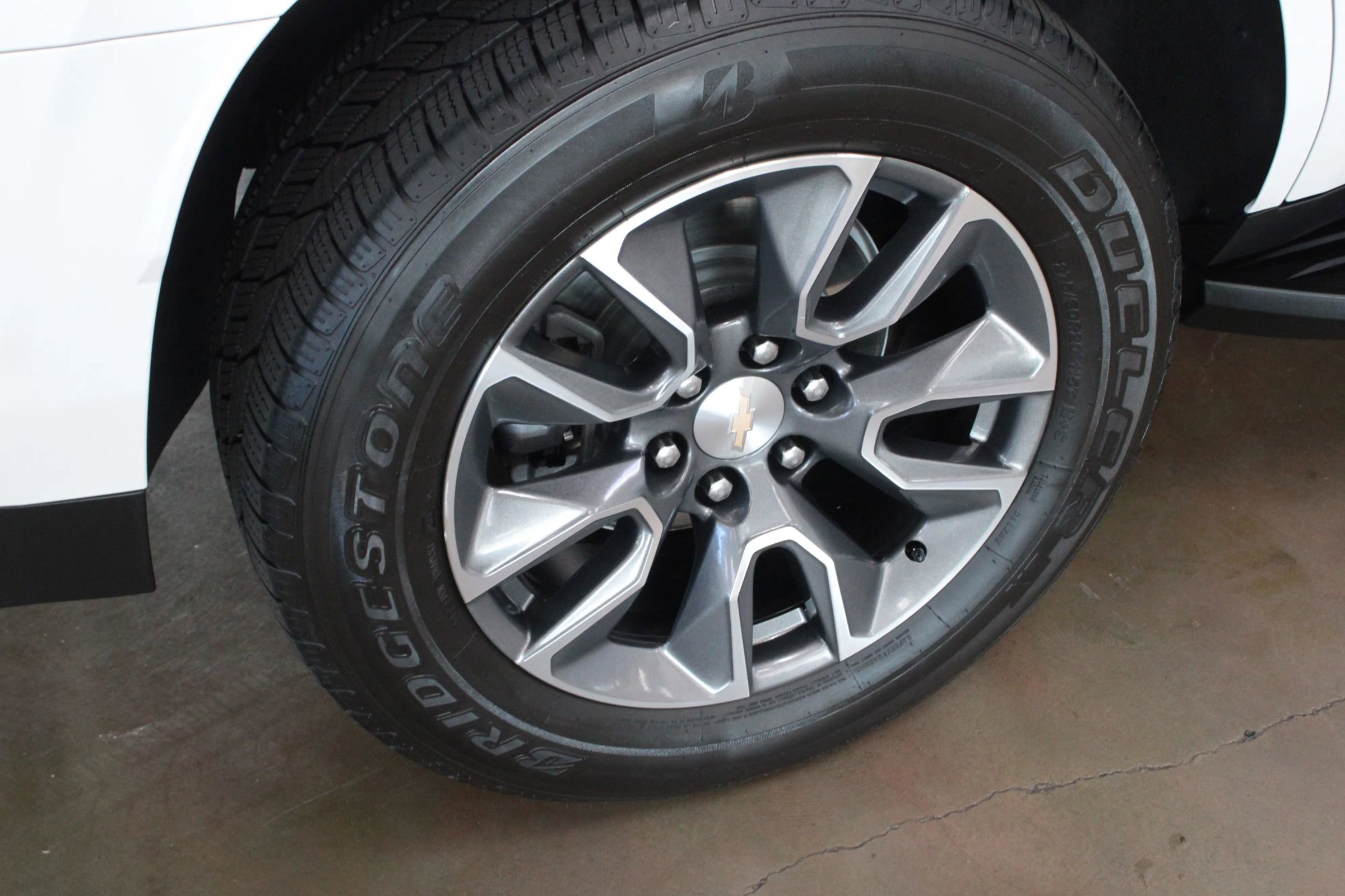 Used 2023 Chevrolet Tahoe LT w/ LT Signature Package image 26