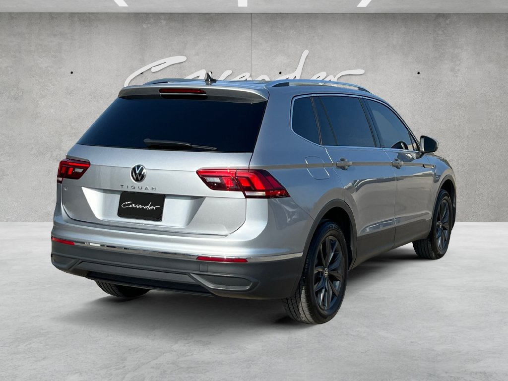 Used 2023 Volkswagen Tiguan SE FWD image 16