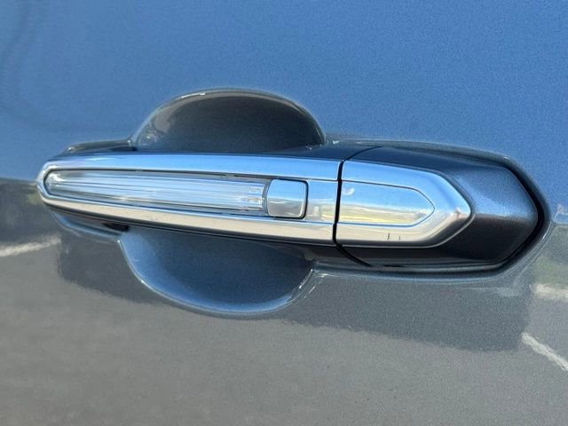 Used 2019 Cadillac CTS V w/ Luxury Package image 13