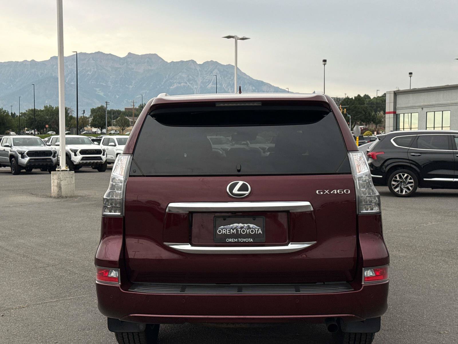 Used 2022 Lexus GX 460 Premium w/ Premium Package AWD/4WD image 5