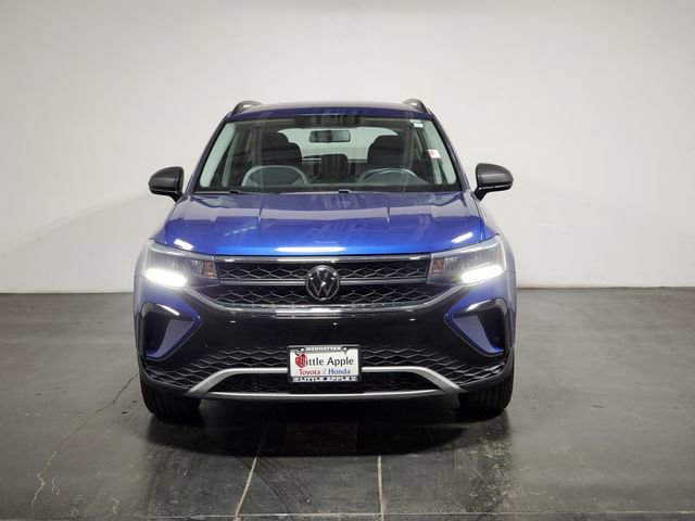 Used 2022 Volkswagen Taos S image 3