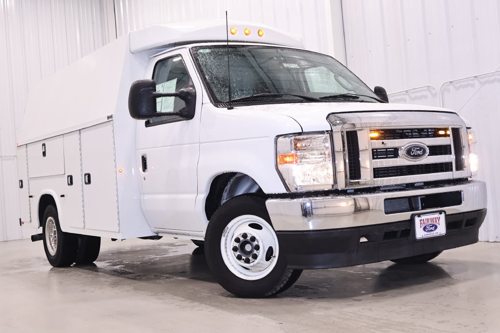 Certified 2024 Ford E-350 and Econoline 350 Super Duty w/ Power Windows & Locks Group RWD image 26