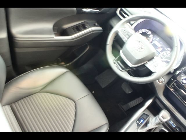 Used 2022 Toyota Highlander XSE FWD image 13