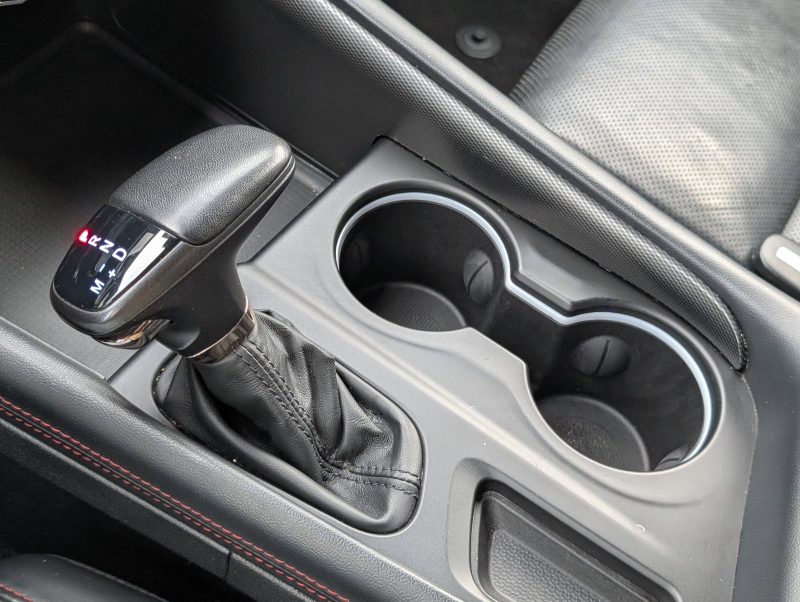 Certified 2024 Dodge Durango GT image 20