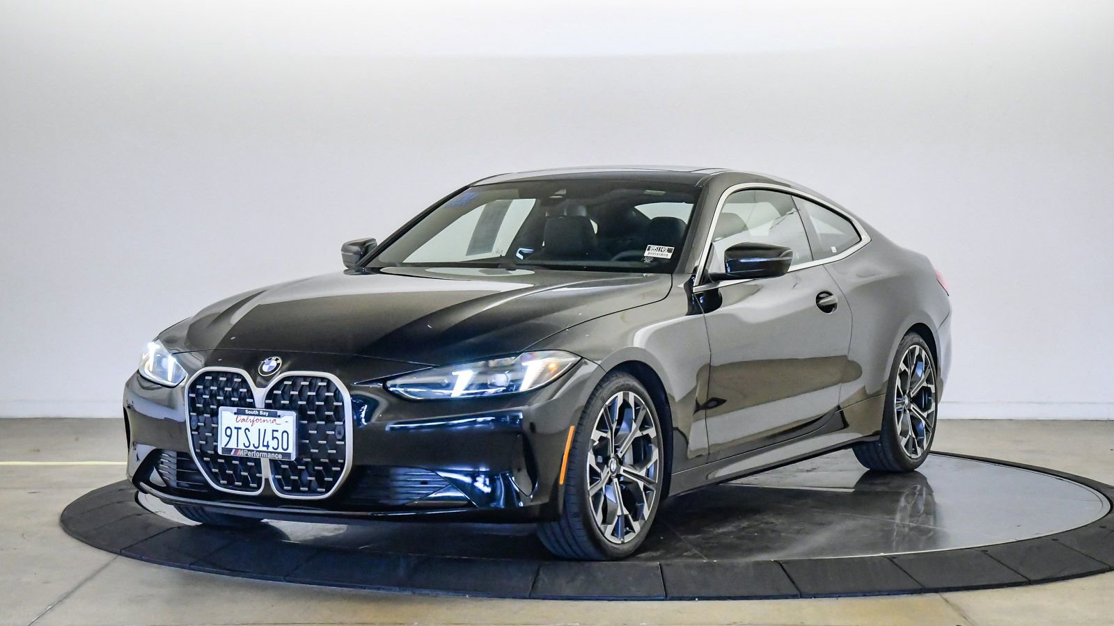 Used 2026 BMW 430i Coupe w/ Convenience Package RWD image 1