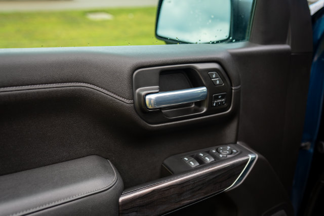 Used 2021 Chevrolet Silverado 1500 LTZ RWD image 29