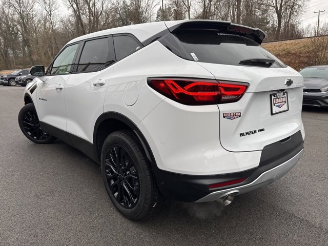 New 2026 Chevrolet Blazer LT w/ LPO, Black Sport Package image 6