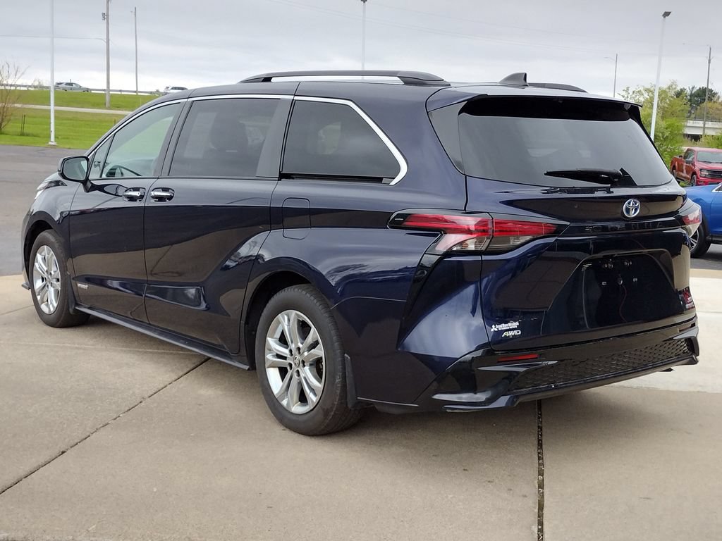 Used 2021 Toyota Sienna XSE AWD/4WD image 20