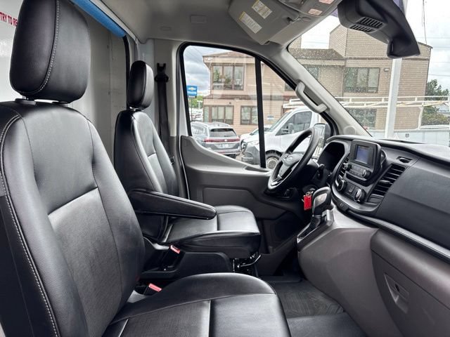 Used 2023 Ford Transit 350 DRW RWD image 13