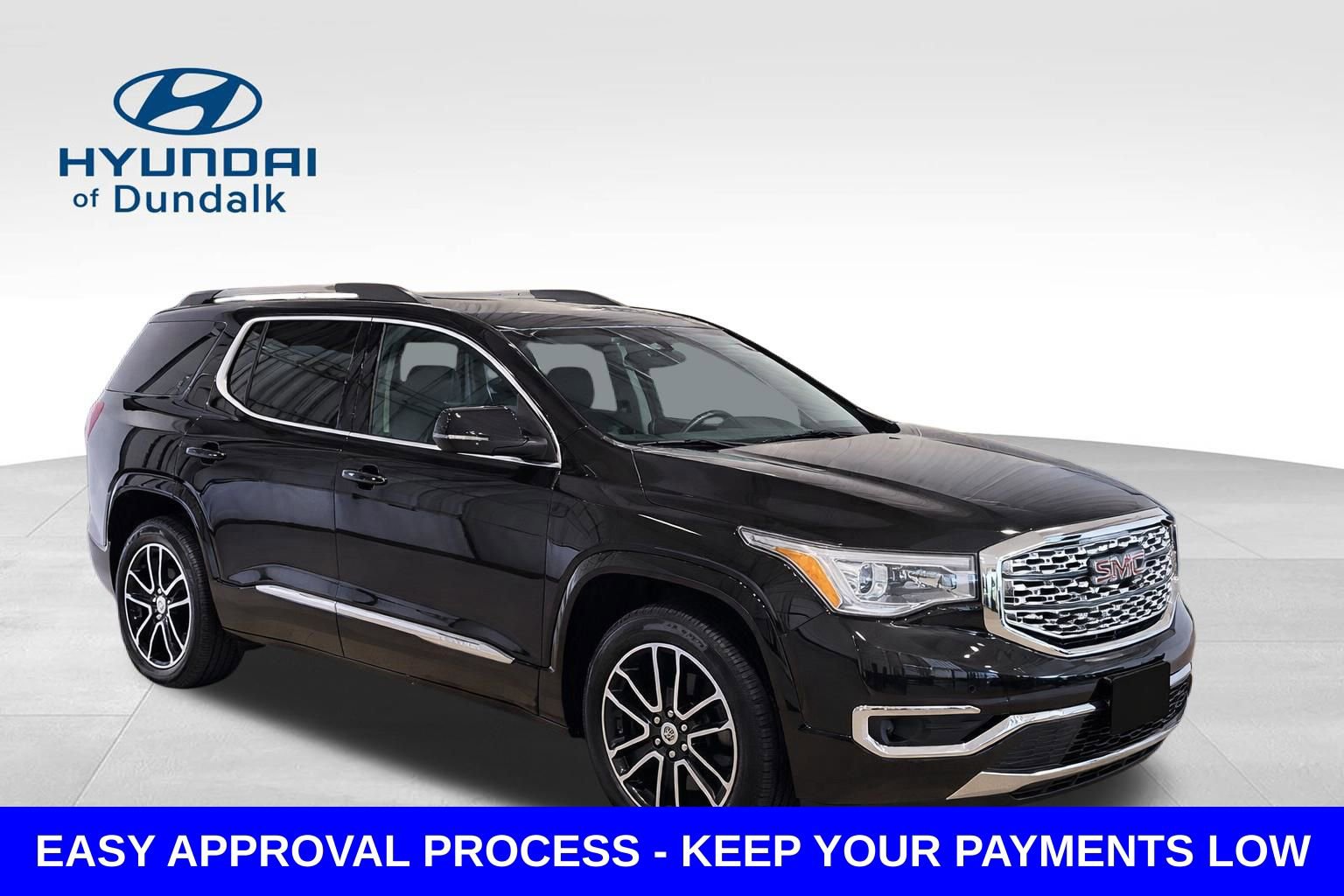 Used 2019 GMC Acadia Denali w/ Technology Package AWD/4WD image 3