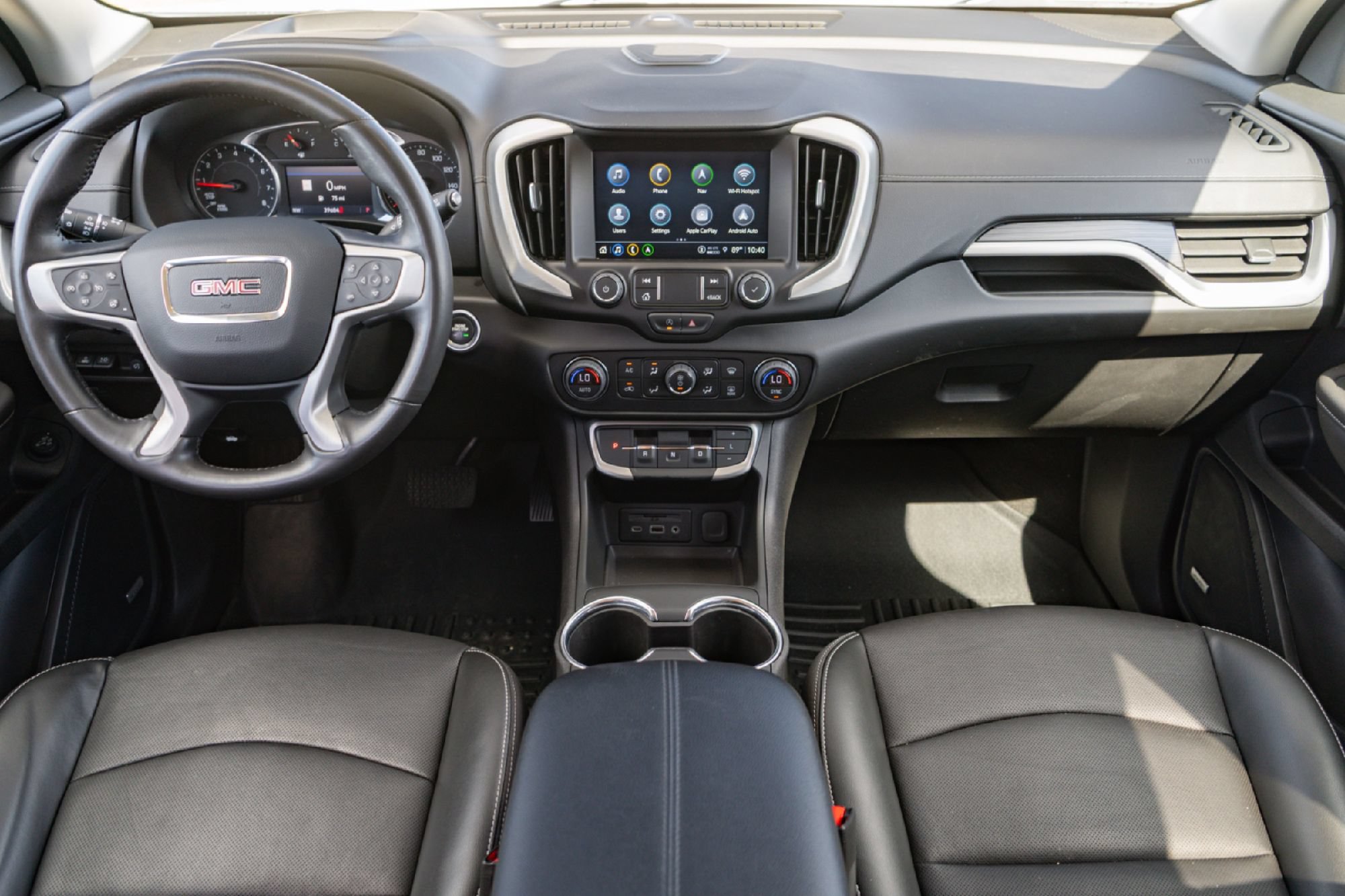 Used 2022 GMC Terrain SLT w/ Infotainment Package II AWD/4WD image 21