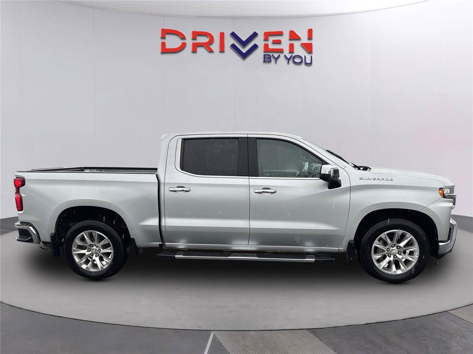 Used 2019 Chevrolet Silverado 1500 LTZ w/ LTZ Plus Package RWD image 3