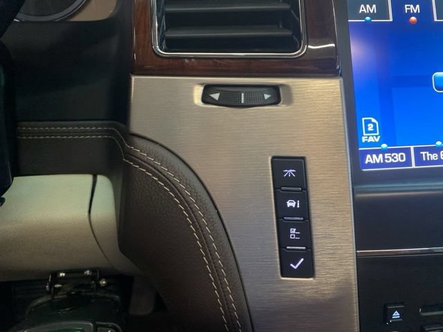 Used 2013 Cadillac Escalade ESV Platinum AWD/4WD image 19