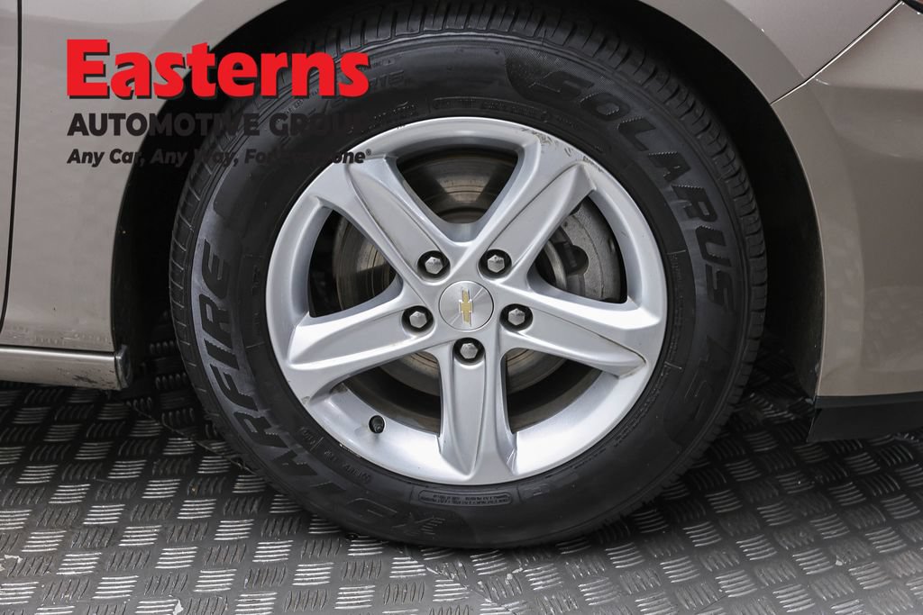 Used 2024 Chevrolet Malibu LS FWD image 30